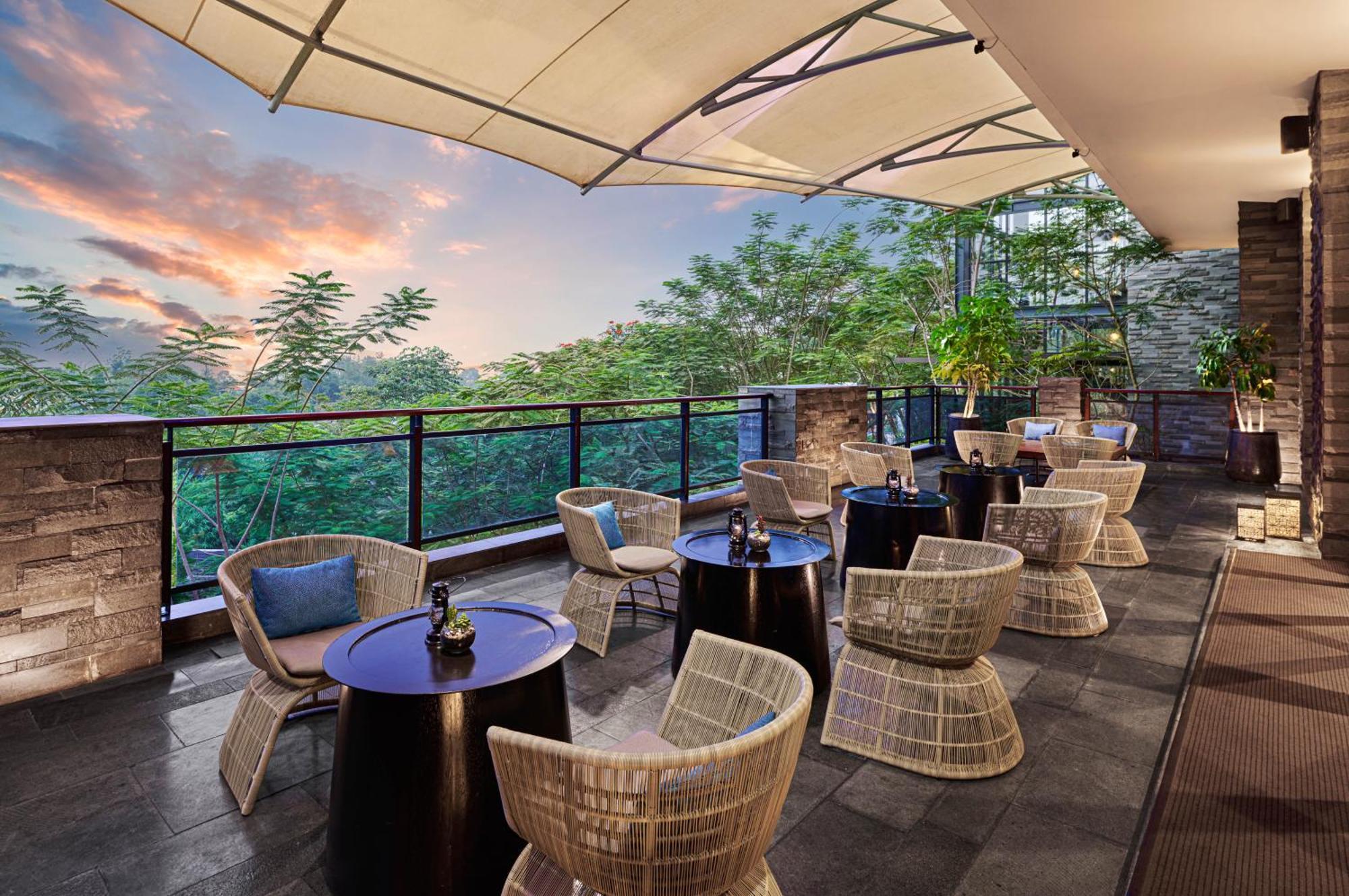 Pullman Ciawi Vimala Hills Resort Bogor Buitenkant foto