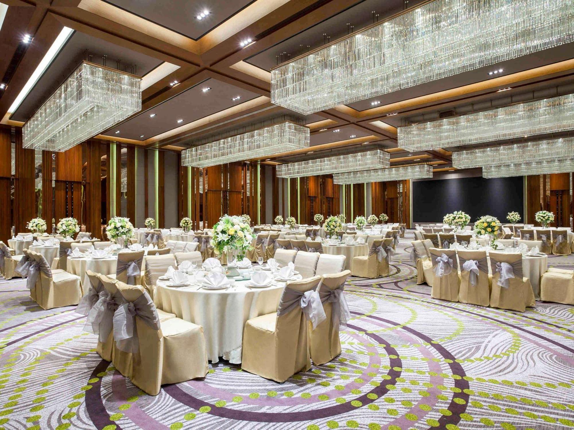 Pullman Ciawi Vimala Hills Resort Bogor Buitenkant foto