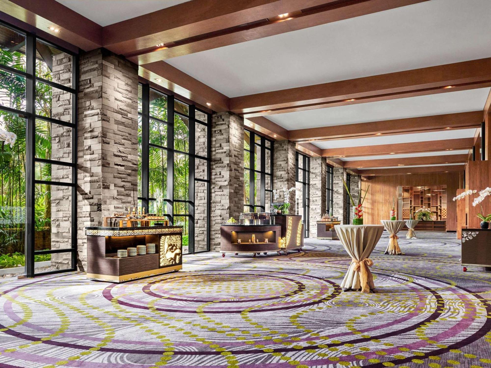 Pullman Ciawi Vimala Hills Resort Bogor Buitenkant foto