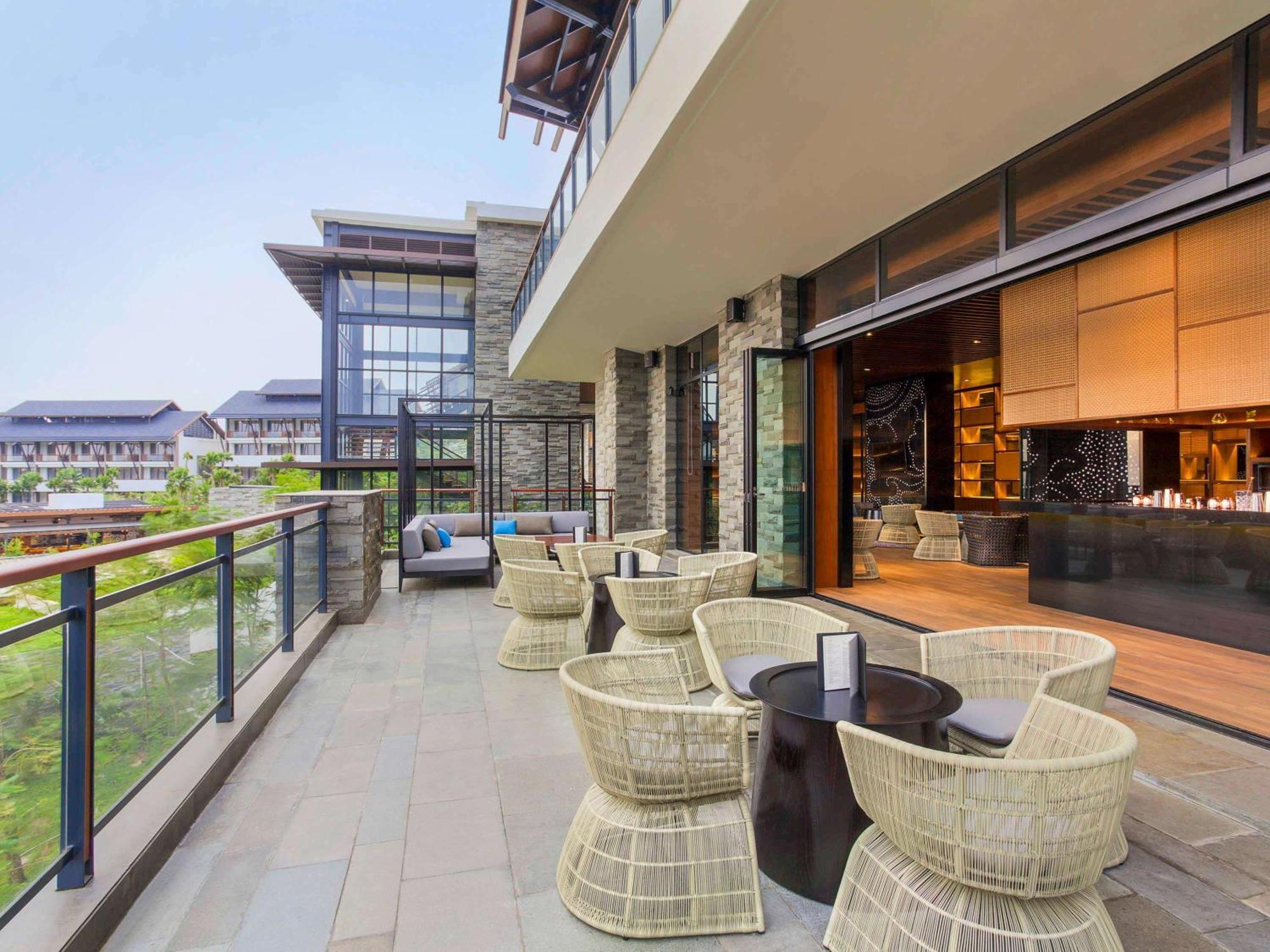 Pullman Ciawi Vimala Hills Resort Bogor Buitenkant foto