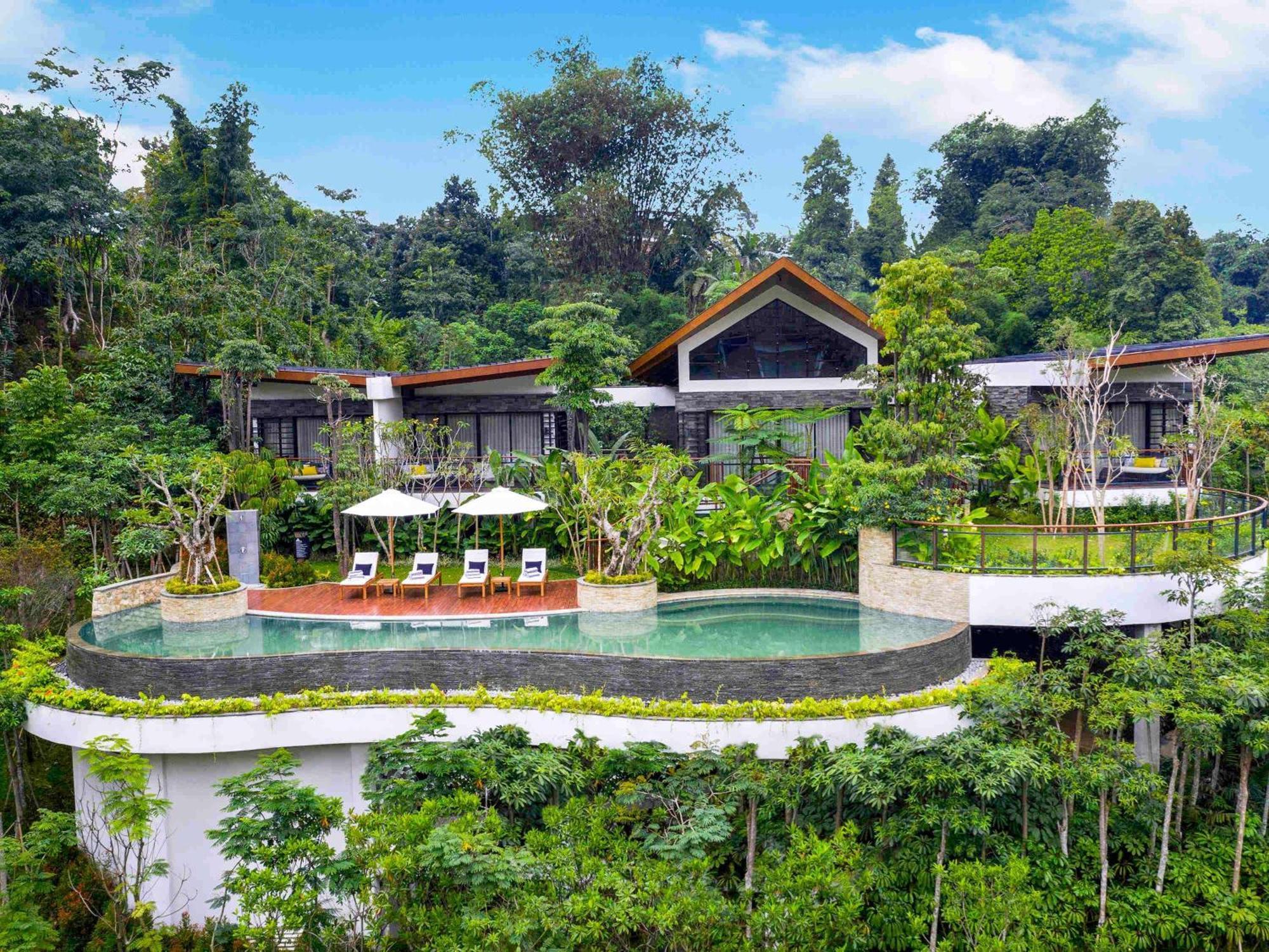 Pullman Ciawi Vimala Hills Resort Bogor Buitenkant foto