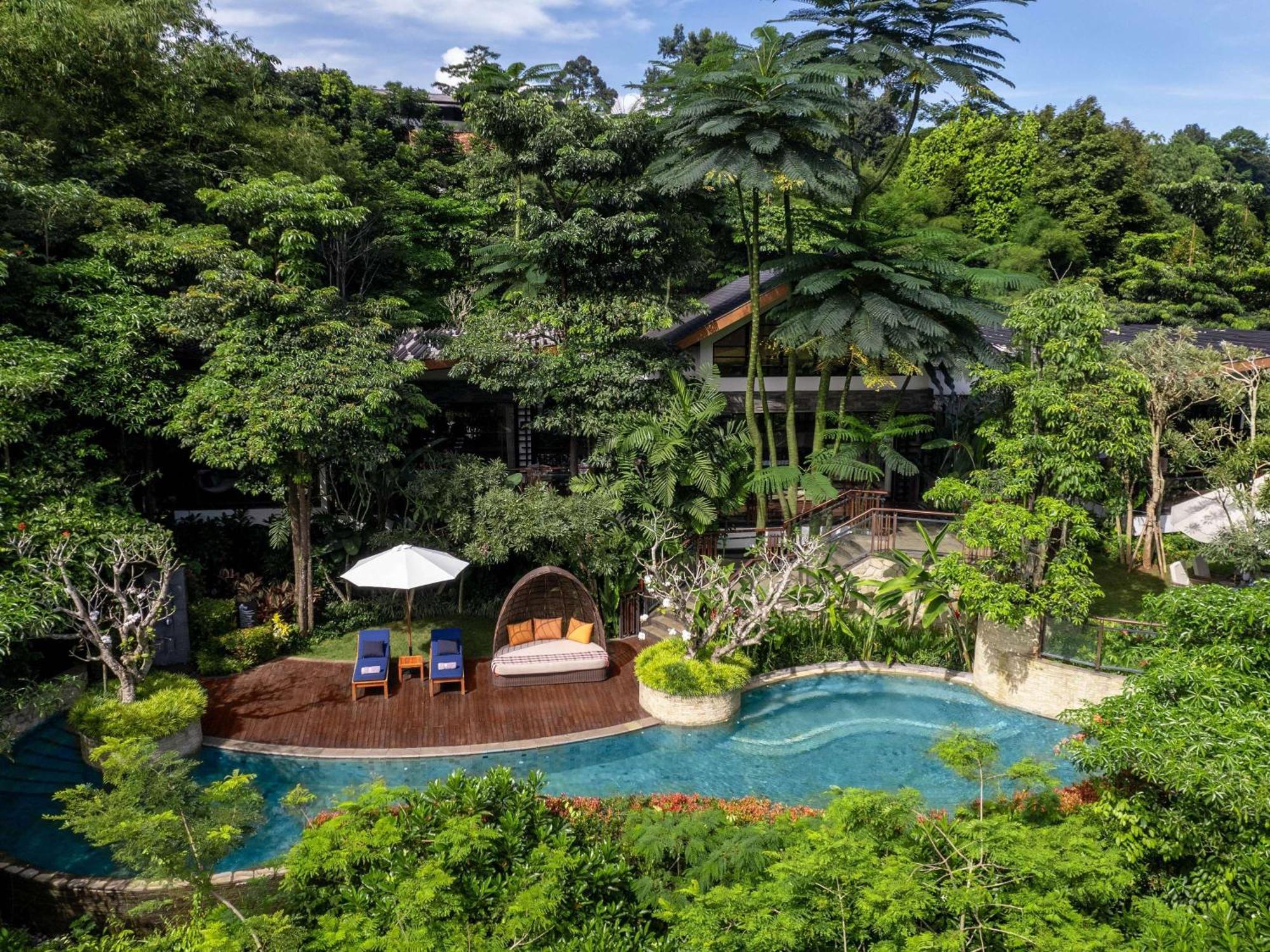 Pullman Ciawi Vimala Hills Resort Bogor Buitenkant foto